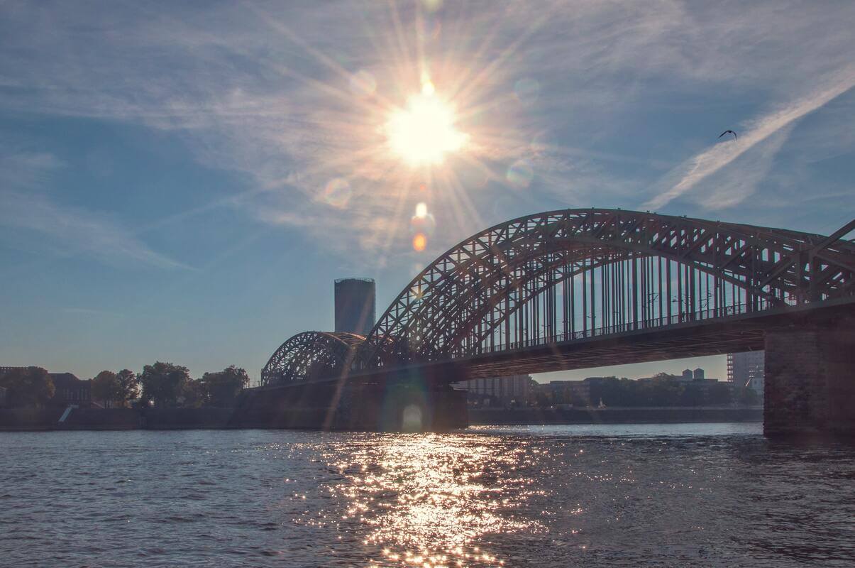 Jobs & Agenturen in Köln | JobSuite